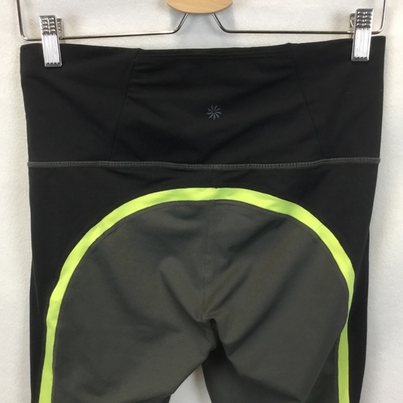 Athleta Spar Colorblock 7/8 Tight in Arbor Olive - Picture 4 of 8